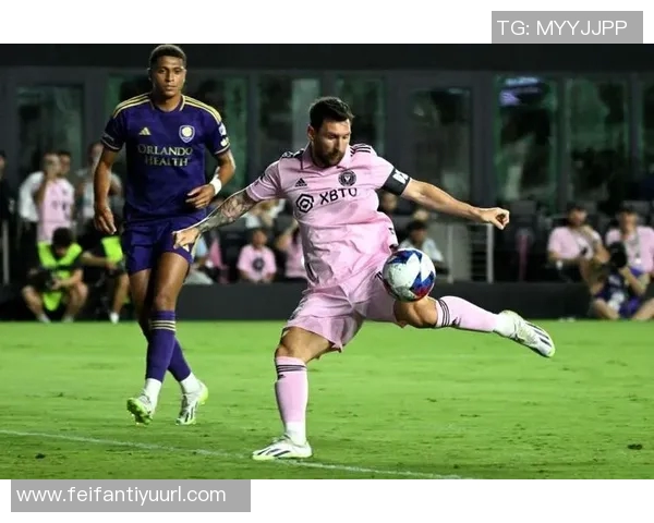 梅西双响助力球队季后赛首战胜利荣膺全场最佳毫无争议 梅西双响助力球队季后赛首战胜利荣膺全场最佳毫无争议