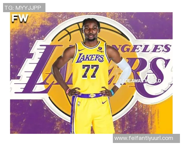 库明加谈心态稳定性无论明星球员在场与否始终保持专注与自信