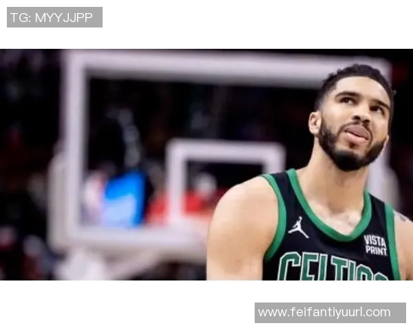 杰伦布朗调侃塔图姆康复迅速或将参加揭幕战 杰伦布朗调侃塔图姆康复迅速或将参加揭幕战