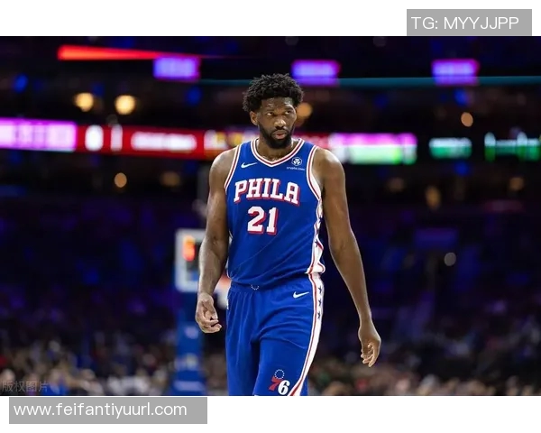 恩比德训练中右膝酸痛将进行影像检查以确认伤情